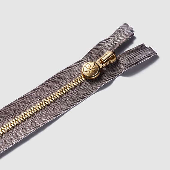 Metal Zipper with Silver Yarn Patterned Tape